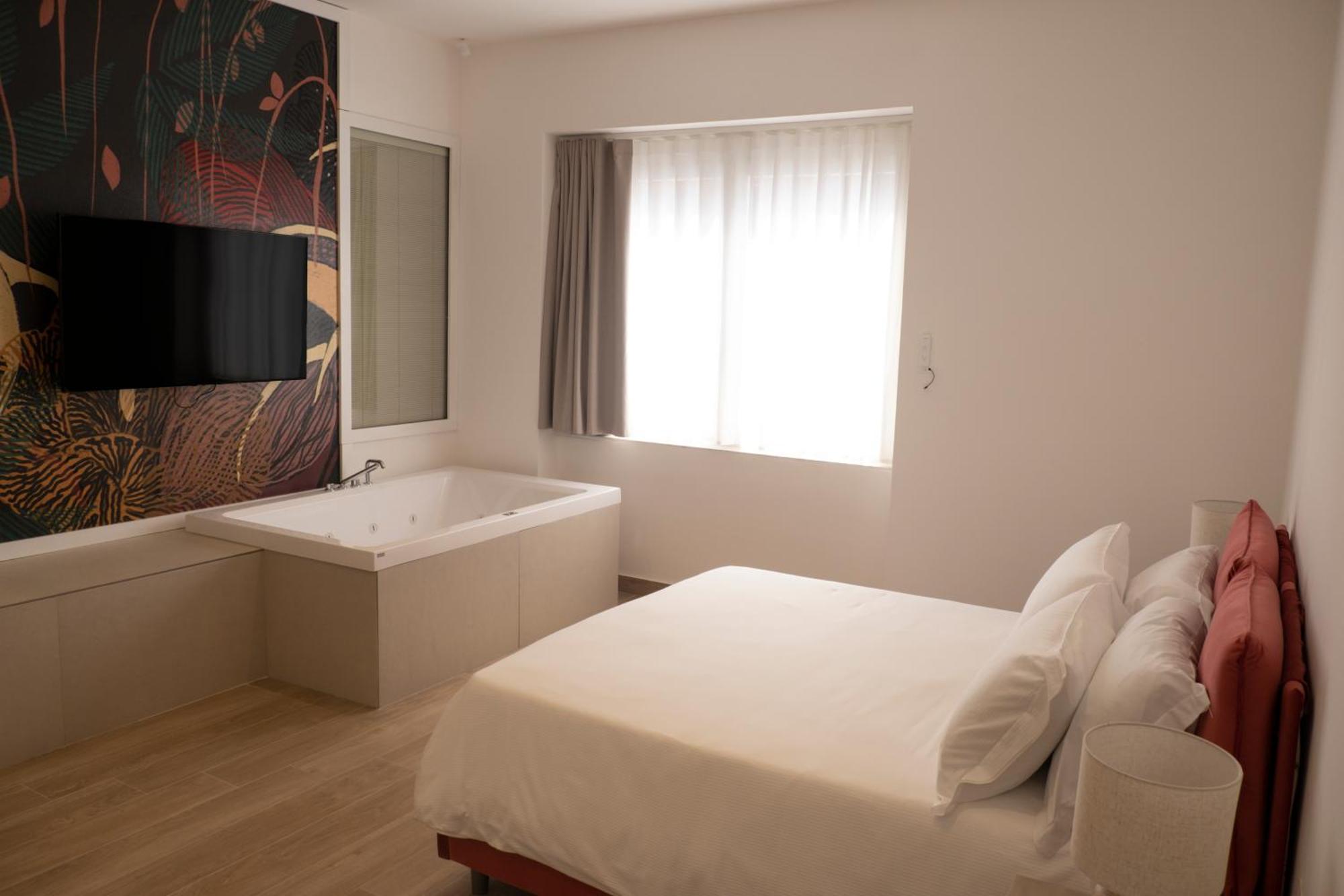 Monumental Luxury Rooms Caserta Dış mekan fotoğraf